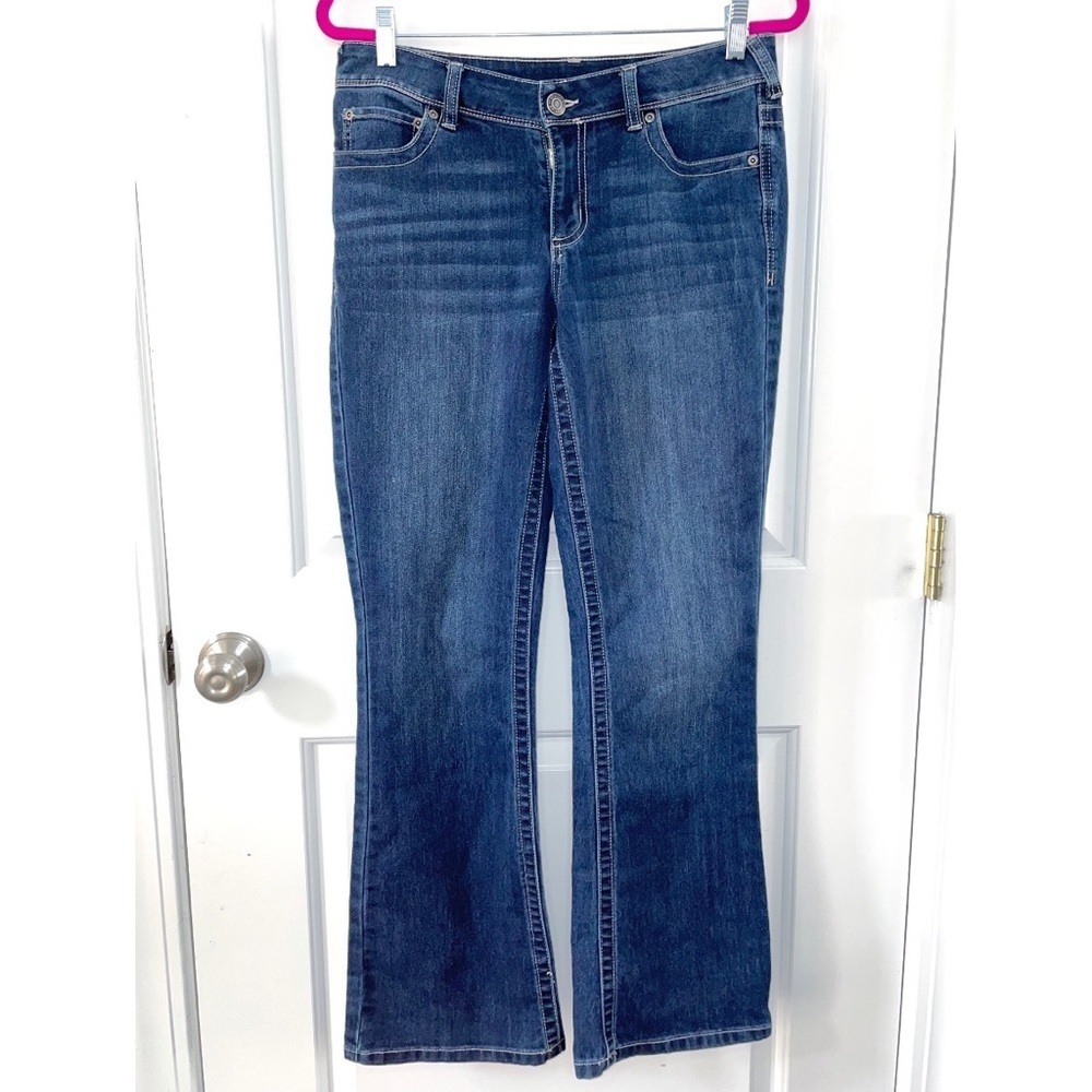 Maurices jeans